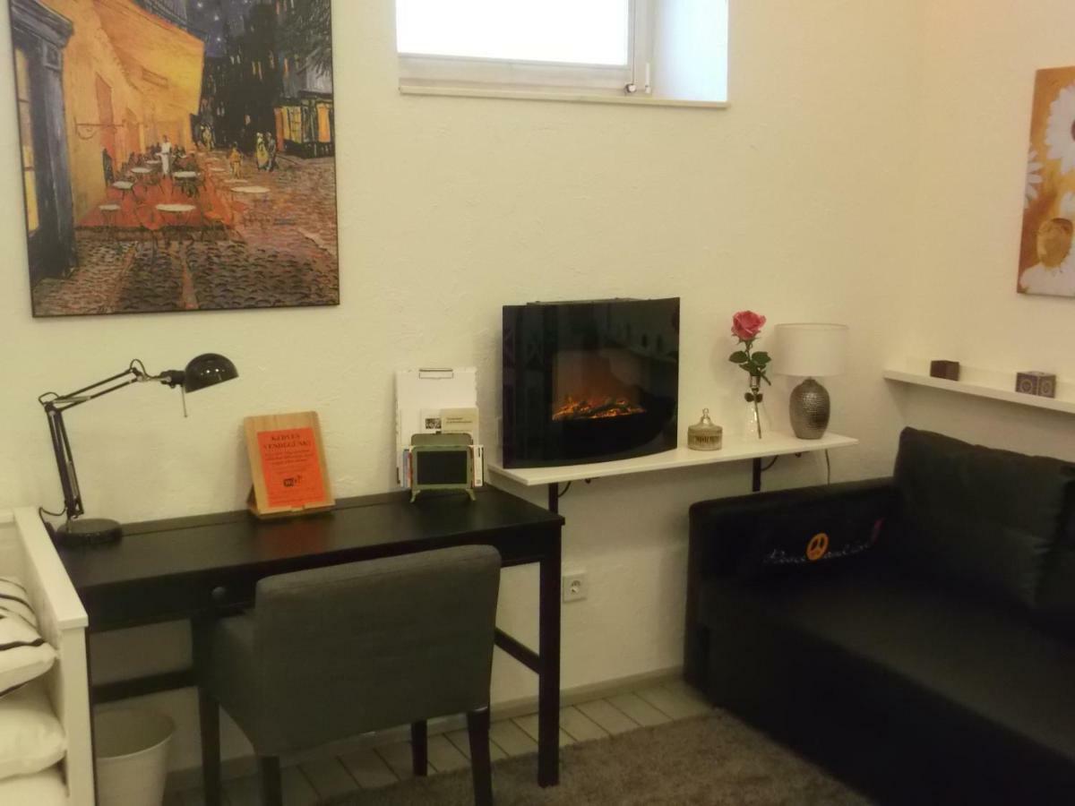 Belvarosi Apartmanszallo - Kiskunfélegyháza Exterior foto