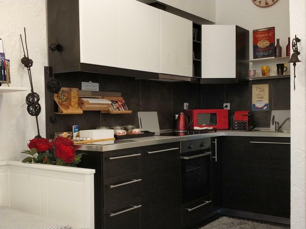 Belvarosi Apartmanszallo - Kiskunfélegyháza Exterior foto